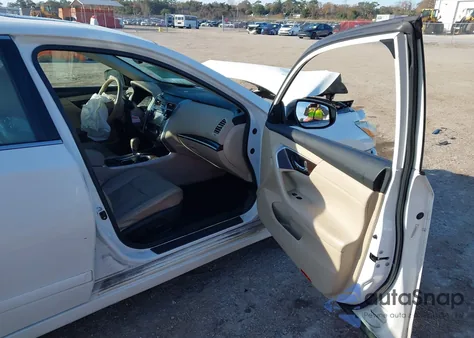 2015 Nissan Altima 2.5 Sl z USA, uszkodzony, nr VIN 1N4AL3AP2FN402029